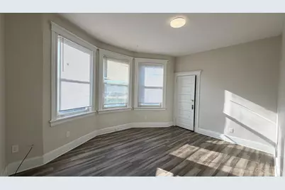 275 McCormick Place, Cincinnati, OH 45219 - Photo 8