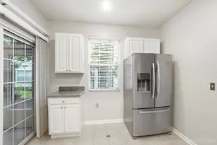 7492 Mansion Cir, Deerfield Township, OH 45040 - Photo 16