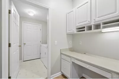 7492 Mansion Circle #B, Deerfield Township, OH 45040 - Photo 32