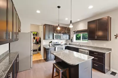875 Grande Oaks Drive, Hamilton Township, OH 45152 - Photo 14