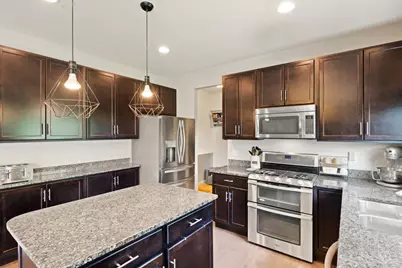 875 Grande Oaks Drive, Hamilton Township, OH 45152 - Photo 16