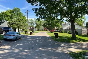 4236 Merrimac Ave, Harrison Twp, OH 45405 - Photo 4