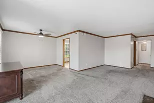 11753 Rose Ln, Springdale, OH 45246 - Photo 10