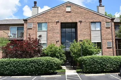 5983 Meadowcreek Drive #4, Milford, OH 45150 - Photo 2