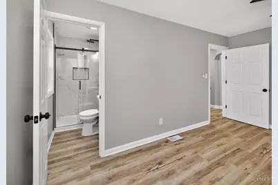 2804 Yankee Road, Middletown, OH 45044 - Photo 10