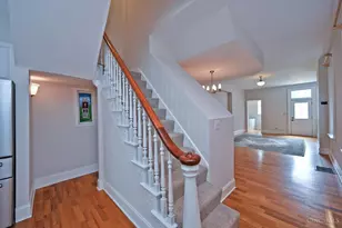 4266 Williamson Pl, Cincinnati, OH 45223 - Photo 8