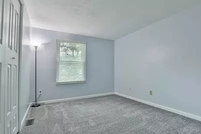 2280 Chesterfield Lane, Batavia Township, OH 45103 - Photo 20