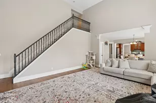 8179 Worcester Dr, Hamilton Township, OH 45039 - Photo 14
