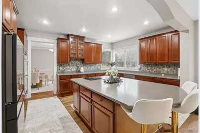 8179 Worcester Drive, Hamilton Township, OH 45039 - Photo 6