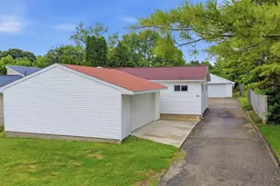 310 N Gebhart Church Rd, Miamisburg, OH 45342 - Photo 2