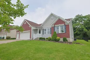 7307 Hunters Ridge Ln, Colerain Township, OH 45248 - Photo 2