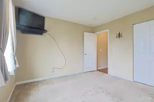 7307 Hunters Ridge Ln, Colerain Township, OH 45248 - Photo 24