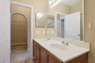 7307 Hunters Ridge Ln, Colerain Township, OH 45248 - Photo 22