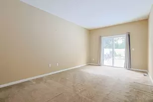 7307 Hunters Ridge Ln, Colerain Township, OH 45248 - Photo 16