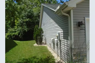 74 Persimmon Drive W, Hamilton, OH 45013 - Photo 4
