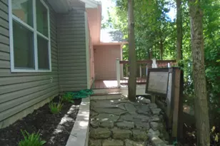 74 W Persimmon Dr, Hamilton, OH 45013 - Photo 4