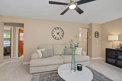 2479 Hudson, Norwood, OH 45212 - Photo 8