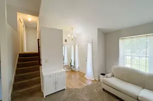 1449 Breckenridge Dr, Batavia Township, OH 45102 - Photo 4