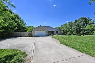 4023 Hamilton Rd, Turtle Creek Township, OH 45036 - Photo 2