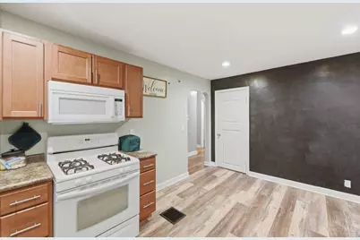 6924 Gloria Drive, Cincinnati, OH 45239 - Photo 14