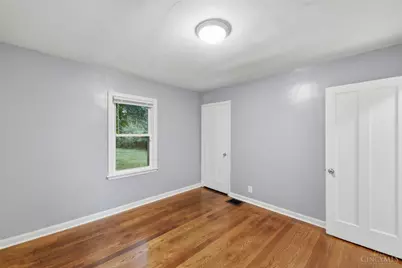 6924 Gloria Drive, Cincinnati, OH 45239 - Photo 18