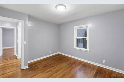 6924 Gloria Drive, Cincinnati, OH 45239 - Photo 20