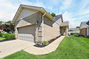 322 Lauryn Meadows Ct, Fairfield, OH 45014 - Photo 4