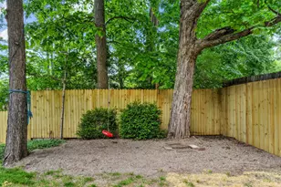 1207 Isis Ave, Cincinnati, OH 45208 - Photo 6