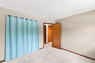 6980 Dovehill Ln, Green Township, OH 45248 - Photo 26