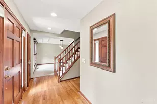 6980 Dovehill Ln, Cincinnati, OH 45248 - Photo 2