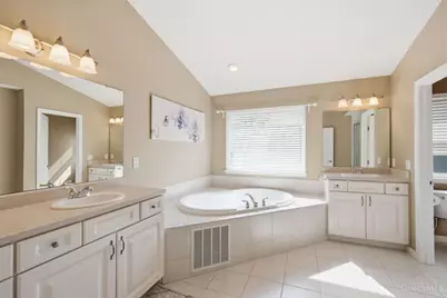 7675 Tylers Meadow Drive, West Chester, OH 45069 - Photo 32