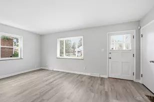 1906 Acorn Dr, Cincinnati, OH 45231 - Photo 8