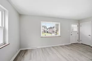 1906 Acorn Dr, Cincinnati, OH 45231 - Photo 10