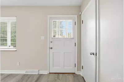 1906 Acorn Drive, Cincinnati, OH 45231 - Photo 6