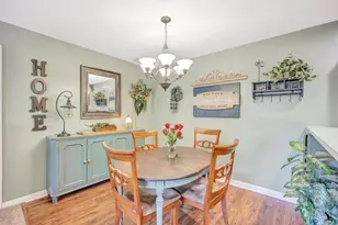 12171 Regency Run Ct, Springfield Township, OH 45240 - Photo 6