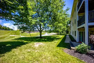 12171 Regency Run Ct, Springfield Township, OH 45240 - Photo 18