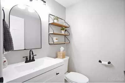 8755 Meadowview Drive, West Chester, OH 45069 - Photo 24