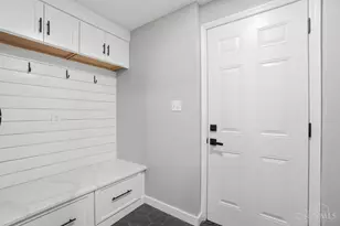 8755 Meadowview Dr, West Chester, OH 45069 - Photo 26