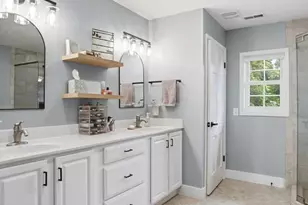 8755 Meadowview Dr, West Chester, OH 45069 - Photo 36