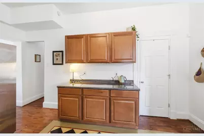 4113 Kirby Avenue, Cincinnati, OH 45223 - Photo 10