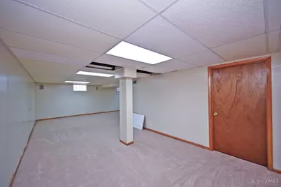 12193 Bath Court, Cincinnati, OH 45241 - Photo 38