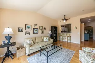 6271 Lake Front Dr, Mason, OH 45040 - Photo 12
