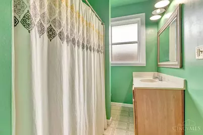 5415 Lester Road, Cincinnati, OH 45213 - Photo 20