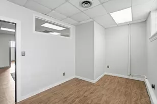 2340 Laredo Ave, Cincinnati, OH 45206 - Photo 12