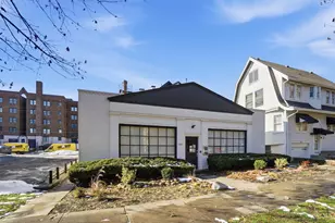 2340 Laredo Ave, Cincinnati, OH 45206 - Photo 2