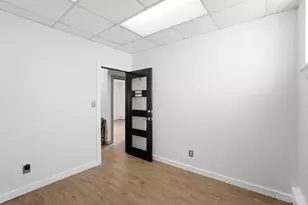 2340 Laredo Ave, Cincinnati, OH 45206 - Photo 18
