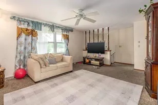 3762 Ridgedale Dr, Green Township, OH 45247 - Photo 10