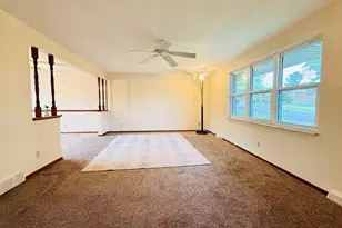 3762 Ridgedale Dr, Green Township, OH 45247 - Photo 14
