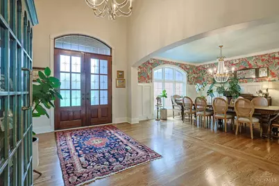 8126 Deer Path Lane, Sycamore Township, OH 45243 - Photo 4