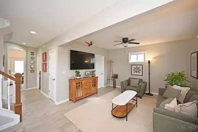 6876 Esther Lane, Madeira, OH 45243 - Photo 8